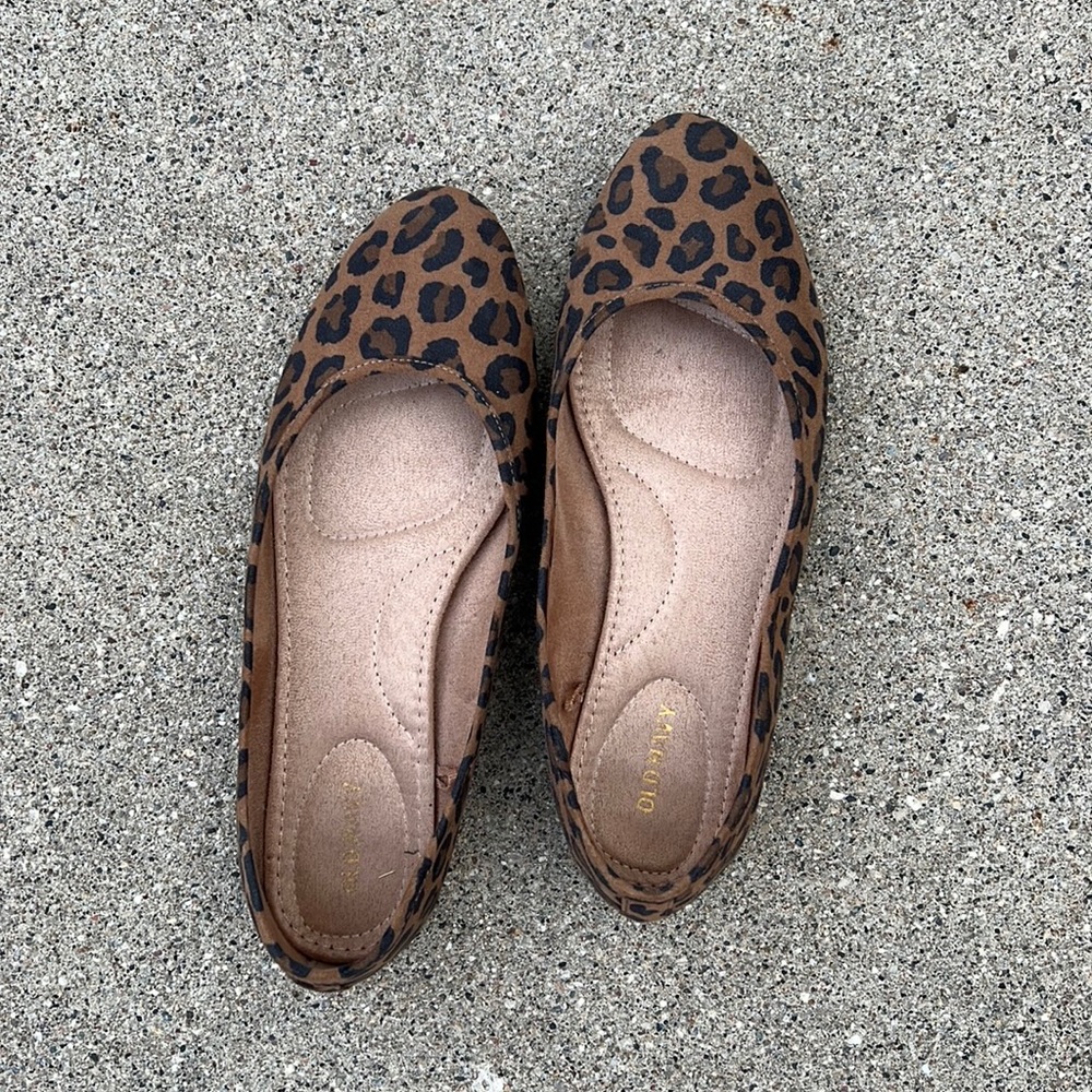 Old Navy Leopard Ballet Flat, Size 9